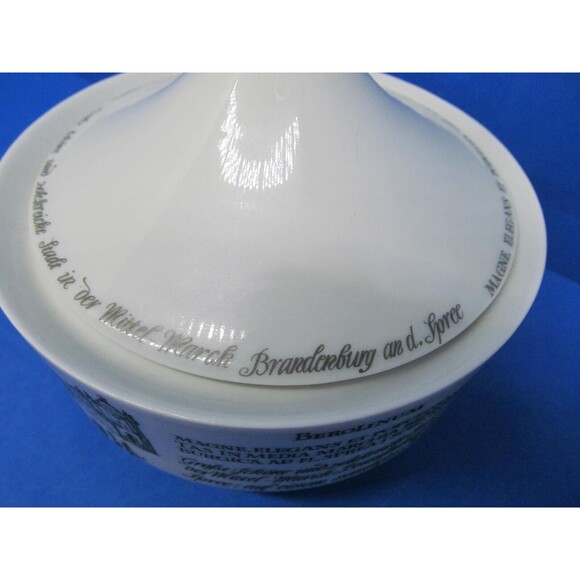 Unterweissbach Mid Century Porcelain 5 1/2" D Covered Bowl 18th Century Scenes - Picture 10 of 16